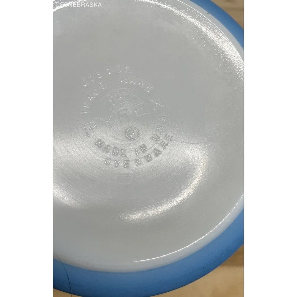 Snowflake Pyrex Blue Vintage 043 1.5 Qt Oval Casserole Dish Bowl No Lid USA
